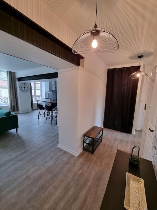 Appartement Jungle- Hypercentre -Charleville 외부 사진